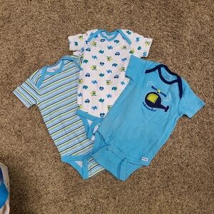 Set of 3 Baby Onesies Blue Helicopters Baby Boy Gender Neutral NWOT